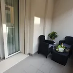 Dp House